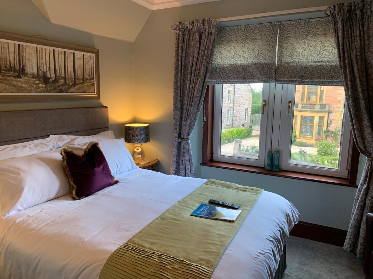 Advie Lodge Inverness Bagian luar foto